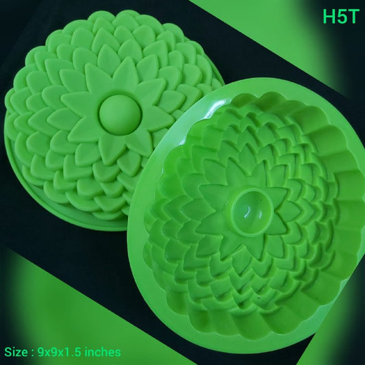 Flower Shaped Silicone Microwave Oven Cake Baking Moulds